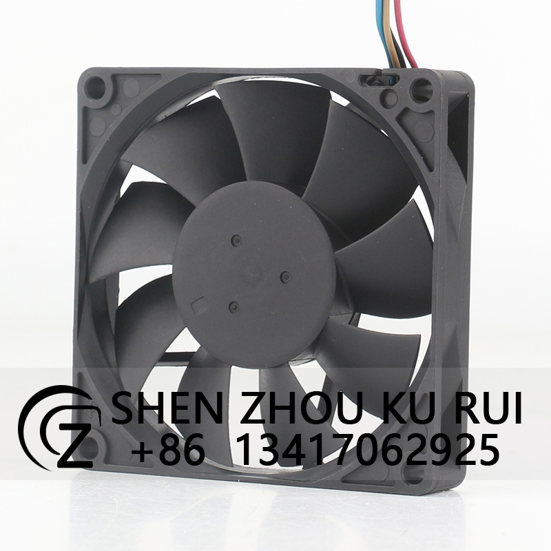 Ventilador de refrigeración AV - Case Fan Controller reseña y precio